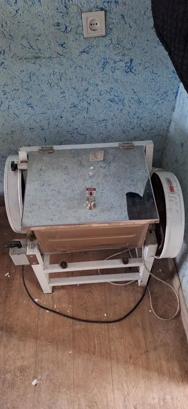 Хамир апарати миксер сотилади нархи 220 $ келишамиз 1 Хамир апарати миксер сотилади нархи 220 $ келишамиз 1