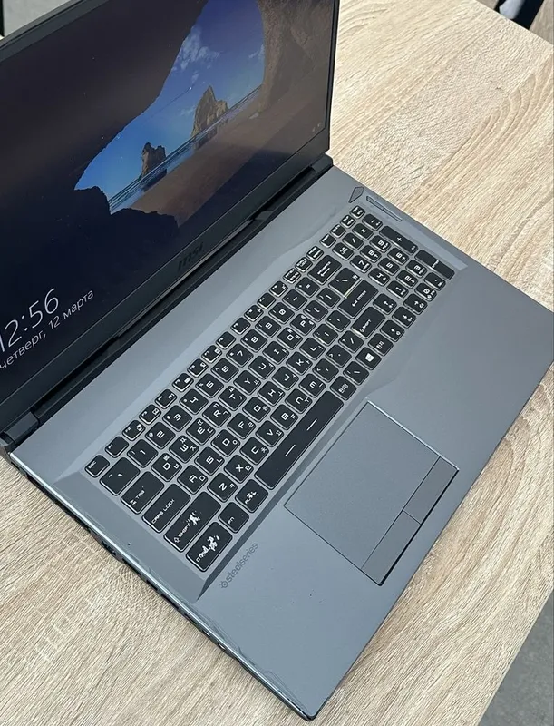 MSI Leopard Gaming Laptop 17” i79750H GtX 1660 Ti 16GB 512GB SSD — фото 2