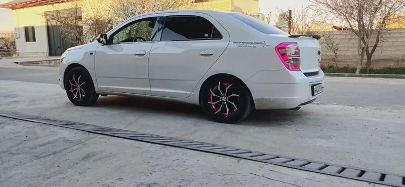 Saka diska baloni bilan balon ortacha 2