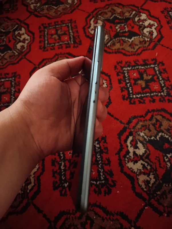 infinix hot 12i karabka daqumentibr Urganch shahar — фото 1