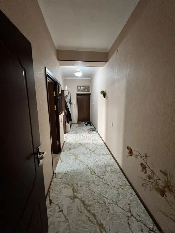 Srochno 2xonalik kvartira sotiladi Eski shahar Yangi yul Zarafshon dom