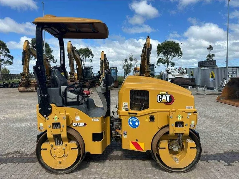 Двухвальцовый каток CAT [CB36B] 4.4тон В НАЛИЧИИ — фото 2