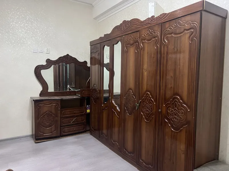 Eski mebel sotiladi 2