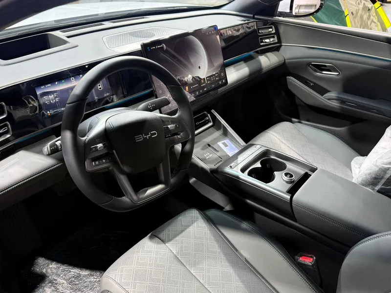 BYD Seal 6 DM-i 120 km Flagship (ДЦ OLOY) 6 BYD Seal 6 DM-i 120 km Flagship (ДЦ OLOY) 6