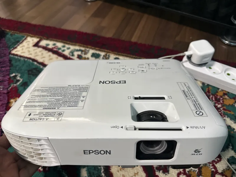 Проектор Epson EB-E350