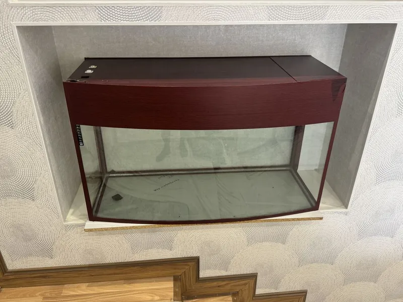 Akvariyum 100 L + 3 Akvariyum 100 L + 3