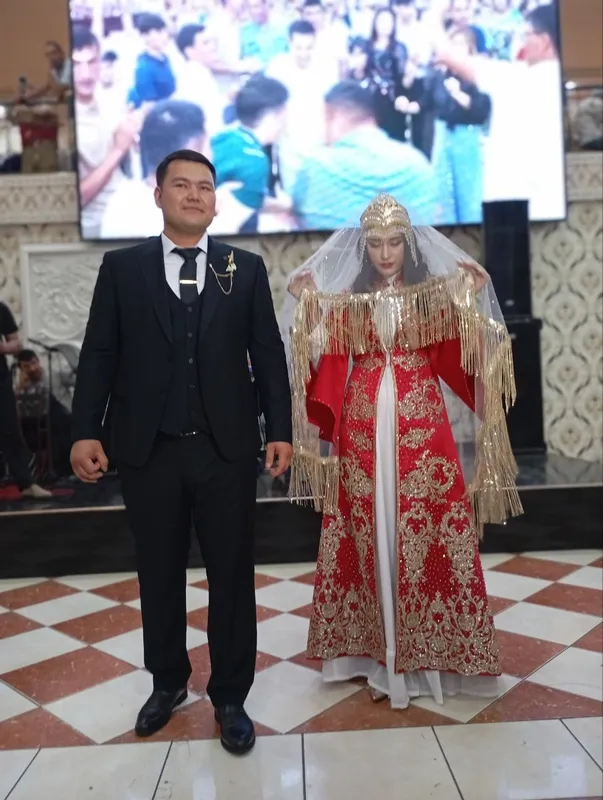 vechrni koʻylak vechrni koʻylak
