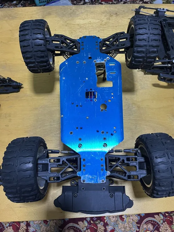 Rc 1/10 4x4 monster truck hsp brontosaurus shassi — фото 2