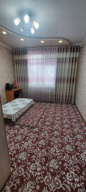 Ichadagi barcha jihozlari bilan 2xona uy 3-etaj 4etajlik dom 3