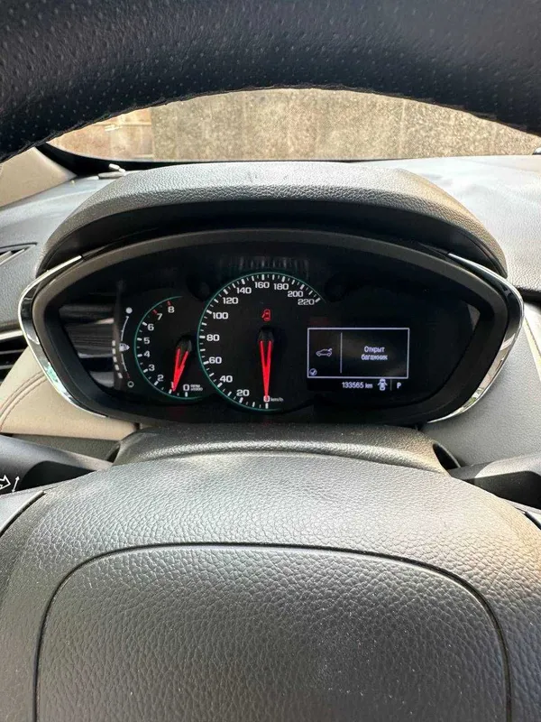 Chevrolet Tracker Premier | 2019 | Avtomat 7 Chevrolet Tracker Premier | 2019 | Avtomat 7