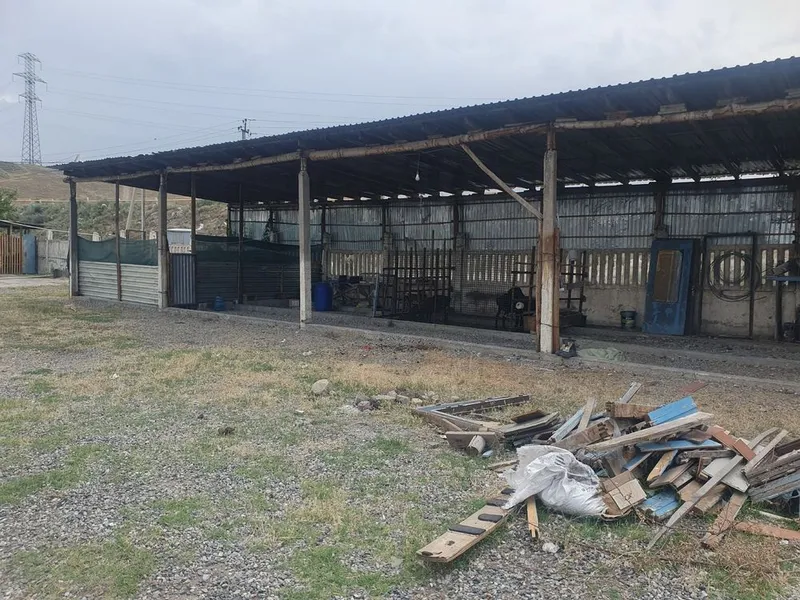 Продается земляной участок можно под цех 4 Продается земляной участок можно под цех 4