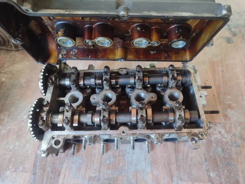 spark motor 1lik galovka zor holatda sotiladi