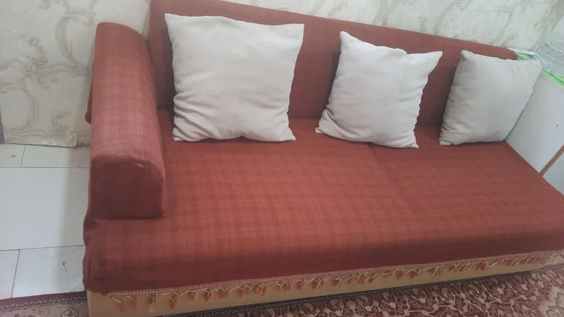 ugolok  sotiladi narxi kelishiladi