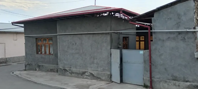 Uy sotiladi kafolati bilan