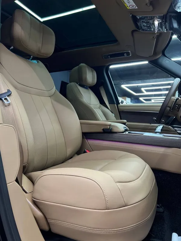 Range Rover Autobiography (Long) 5 Range Rover Autobiography (Long) 5