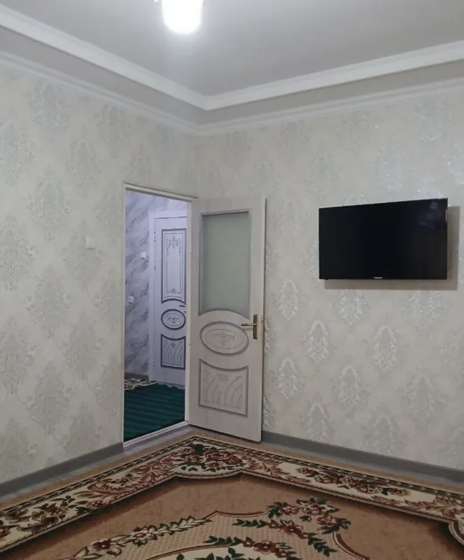 уч тепа туманида жойлашган 2хонали квартира 399 7