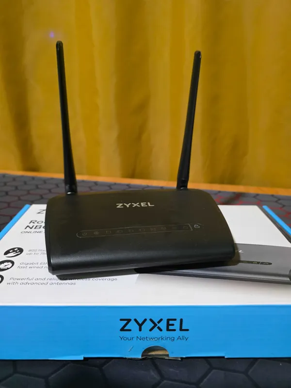 Роутер Zyxel NBG6515 Wi Fi — фото 1