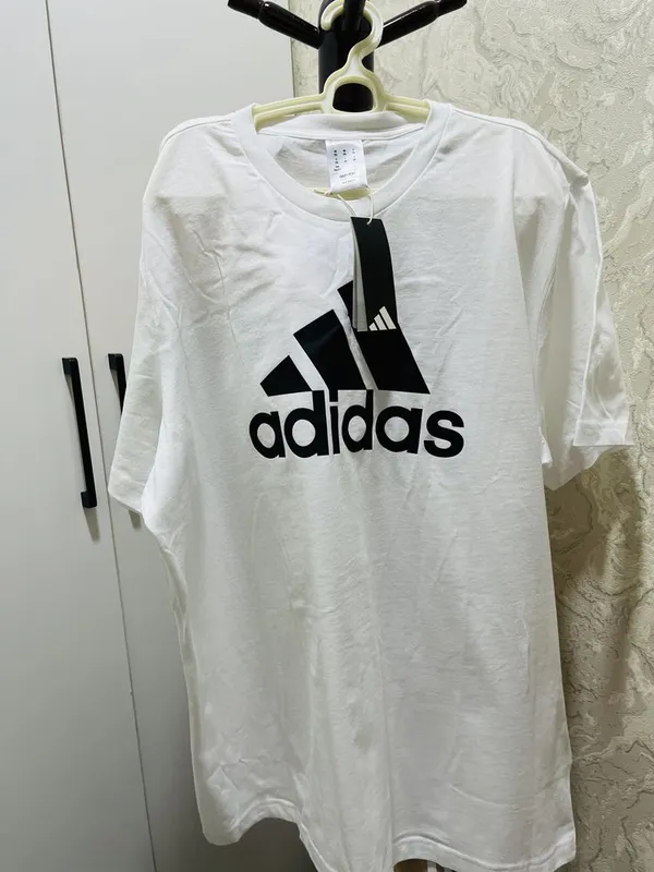 Futbolka Adidas