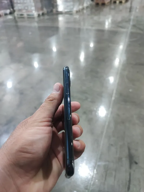 iPhone 11 pro 3