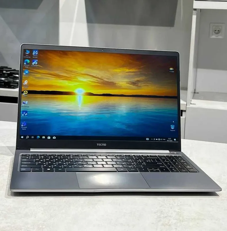 Tecno Megabook T1 intel i5-1035g7 16/512 Display 15'6 FHD IPS 5 Tecno Megabook T1 intel i5-1035g7 16/512 Display 15'6 FHD IPS 5