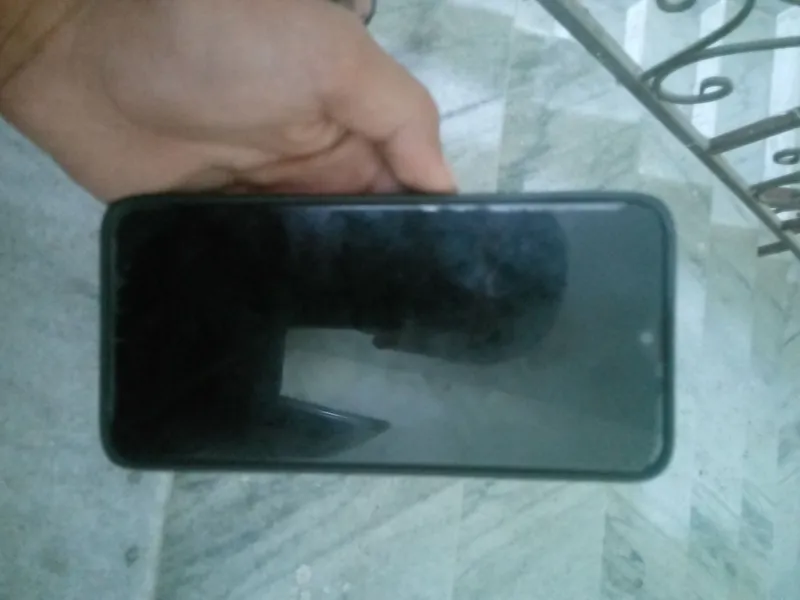 telefon samsung a10s holati yahshi 2