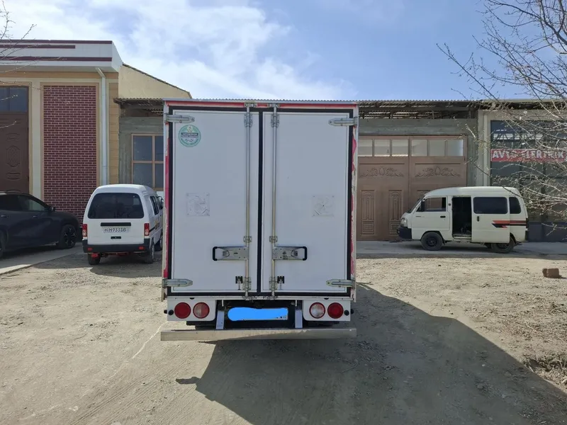 Kia bongo sotiladi. Holati aʼlo darajada