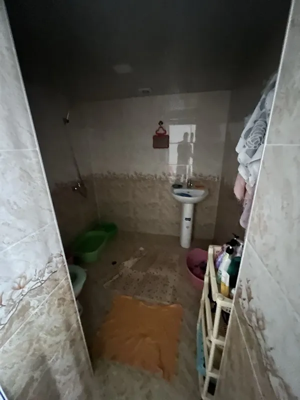 Qibray tumanida 4 sotihlik 4 xonalik uy sotiladi hamma sharoitga ega 6 Qibray tumanida 4 sotihlik 4 xonalik uy sotiladi hamma sharoitga ega 6