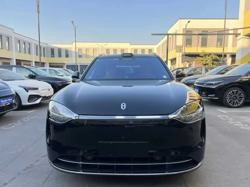 AITO M9 Hybrid max 52kwh, naqd va halol nasiya 1 AITO M9 Hybrid max 52kwh, naqd va halol nasiya 1