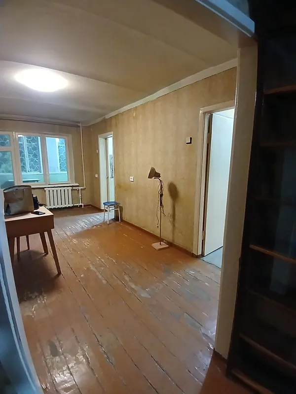 Аренда 3/2/4,болкон 2х6, кирпич! Массив Ялангач, на против ЭКО базара! — фото 1