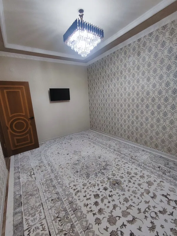 Navoi shaxar yangi bozor 22 maktab tugrisidan kv 2