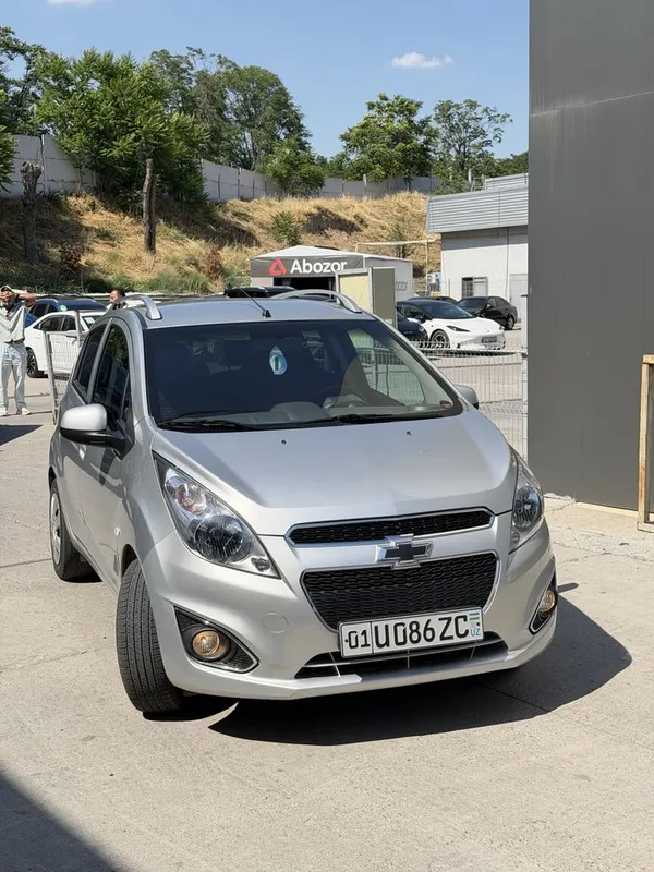 Chevrolet Spark 2022 Stalnoy Avtomat — фото 1