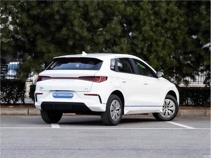 BYD E2 наличными и халяльная рассрочка 2