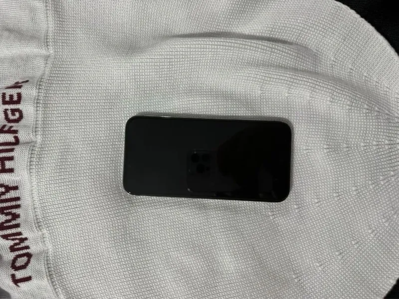 Iphone 13 pro 128, 80 yomkst karobka bor... 4 Iphone 13 pro 128, 80 yomkst karobka bor... 4
