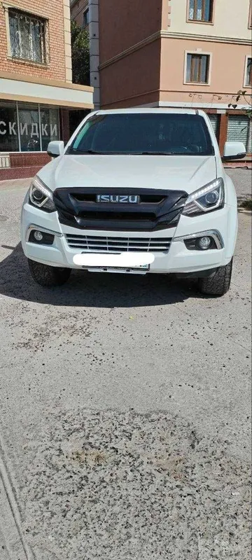 Продаётся пикап Isuzu D Max 5 Продаётся пикап Isuzu D Max 5