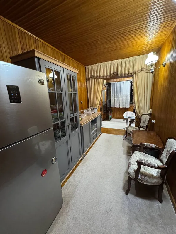 Продаётся 4-комнатная квартира, 96 м², Шайхантахурский район 1