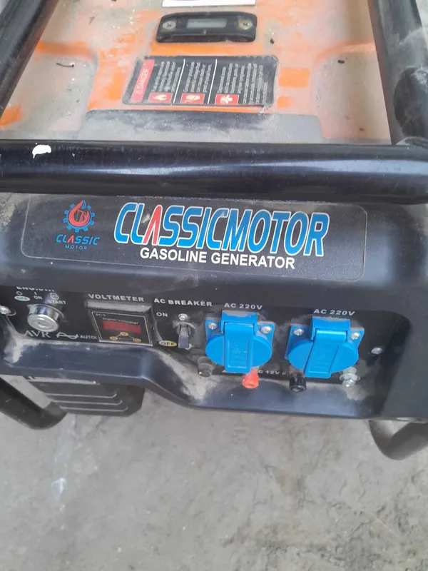 Продается Электрогенератор бензиновый CLASSICMOTOR 3.5KVA-3.0KVA — фото 4