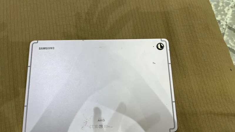 Galaxy Tab S9 FE 5G 3