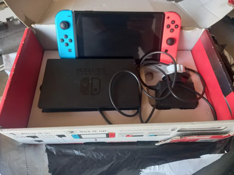 Прошитая Nintendo Switch rev2!