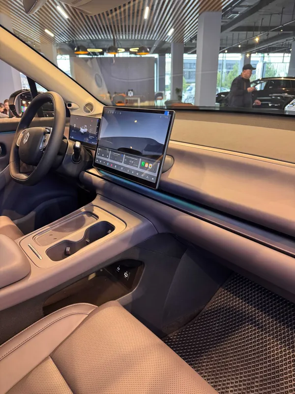 Leapmotor C16 EV 580 | Rasmiy kafolat — фото 5