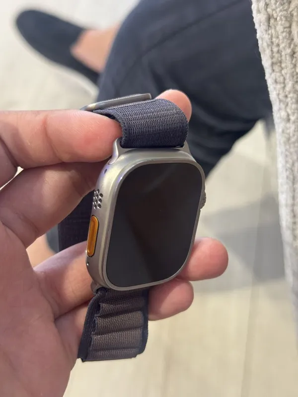 Iwatch ultra 1 поколение — фото 1