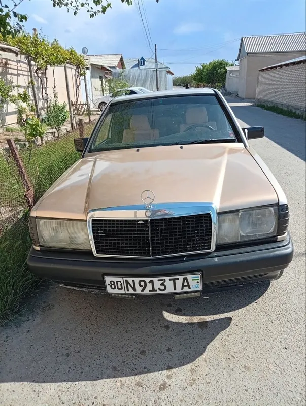 Mercedes- Benz 190 rusumli avtotransport vositasi sotiladi — фото 1