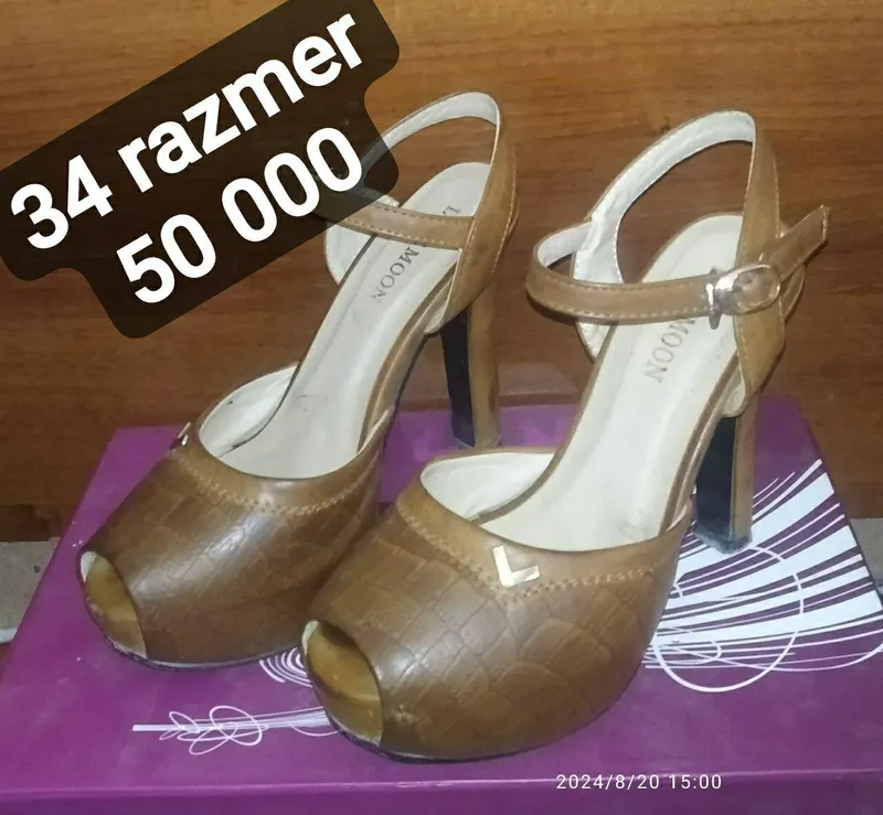 ayollar oyoq kiyimi sotiladi