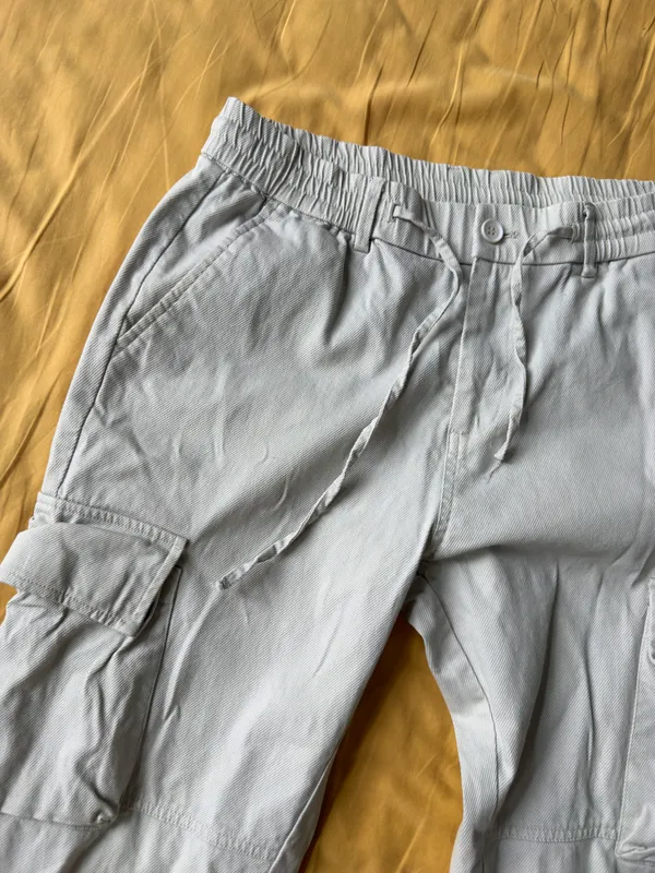 Erkaklar uchun jogger shimlar 2 Erkaklar uchun jogger shimlar 2