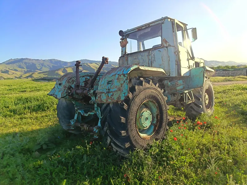 .Traktor. T.150.