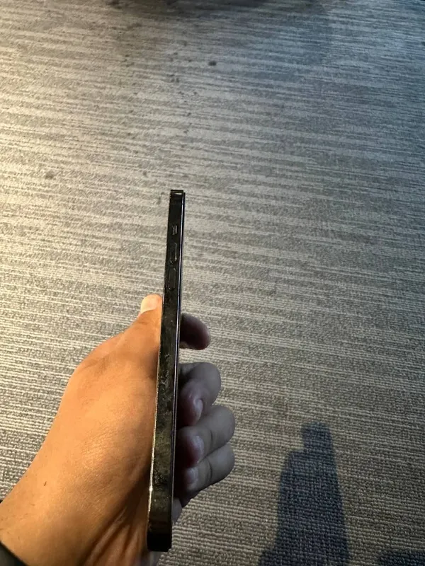 iPhone 12 Pro Max 3