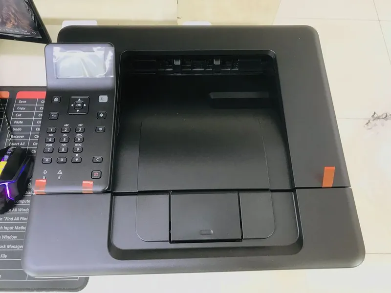 Canon LBP 246 printer — фото 1