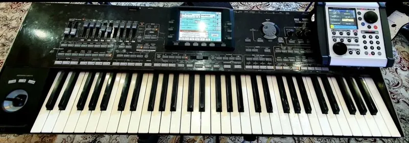 Korg pa3x zur holatda