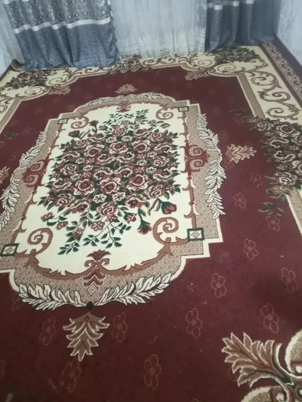 3.5ga 5metr gilam sotiladi 1