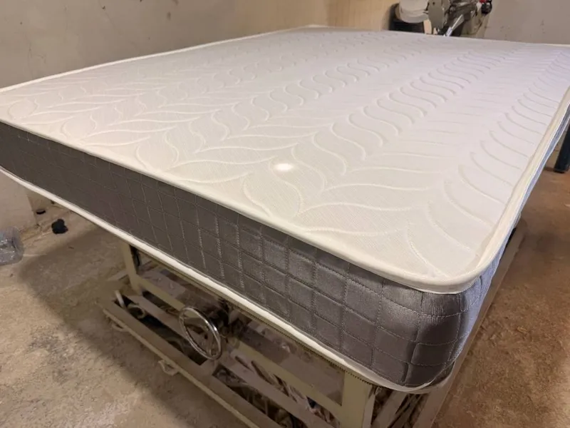 Matras kvadrati 250.000 ming soʻmdan 8 Matras kvadrati 250.000 ming soʻmdan 8