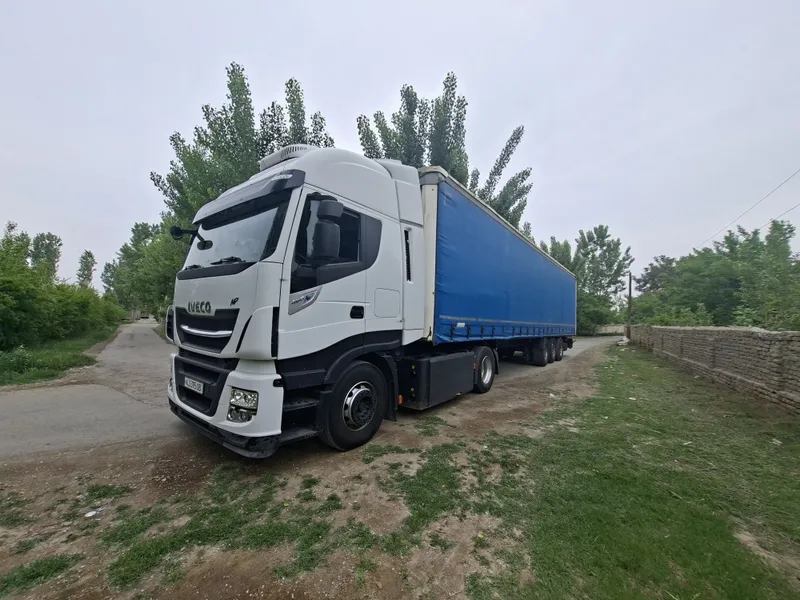 Iveko 460 zavatskoy metan 2018. — фото 1